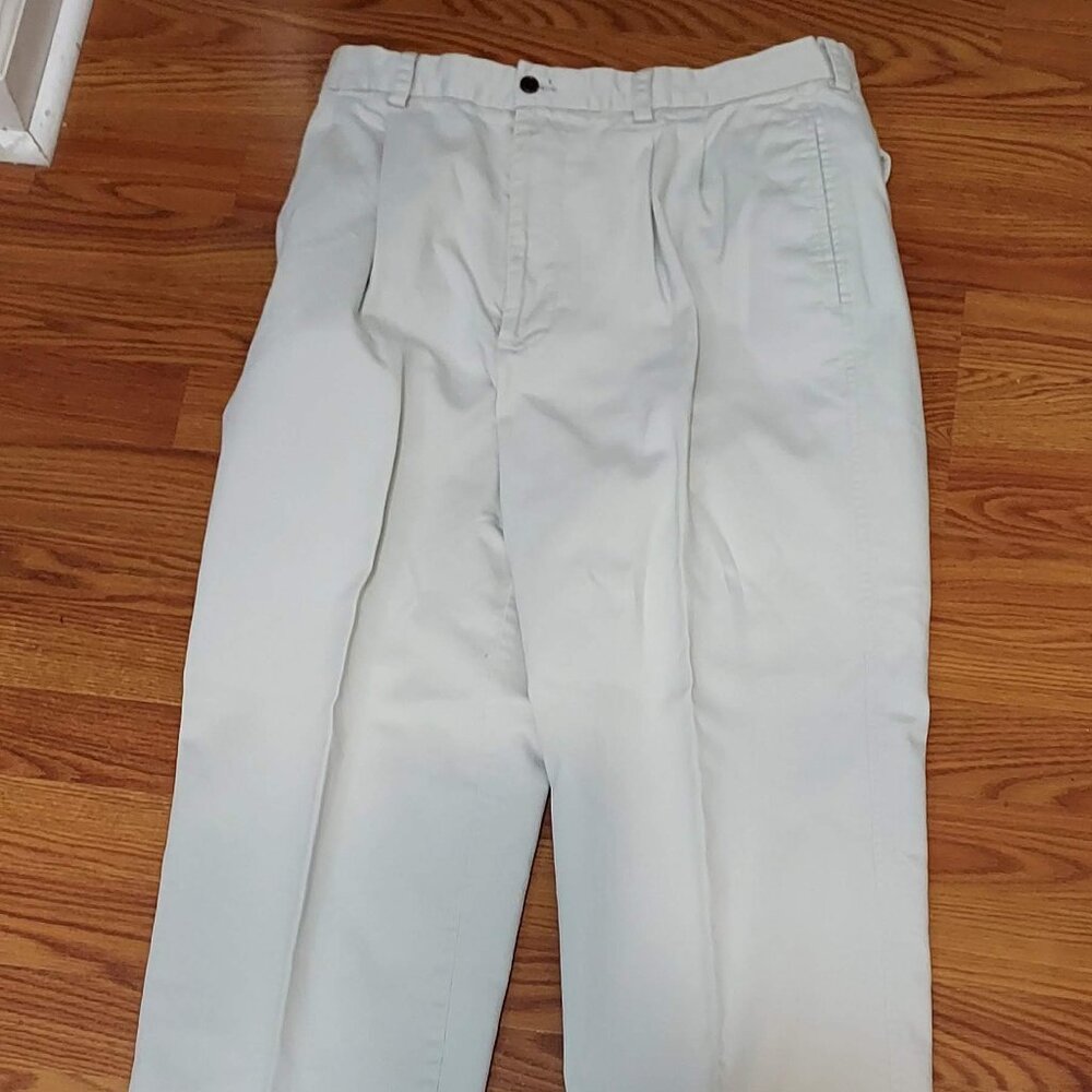 Banana Repulbic Smithfield Mens ivory pants  Sz 35R 100% Cotton Coruroy Feel